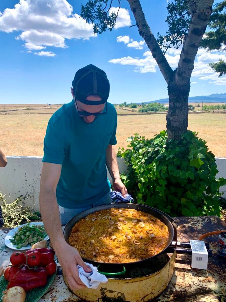 Ultimate Guide to Paella Pans